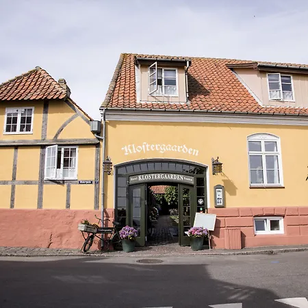 Gjestgiverier Klostergaarden 3*